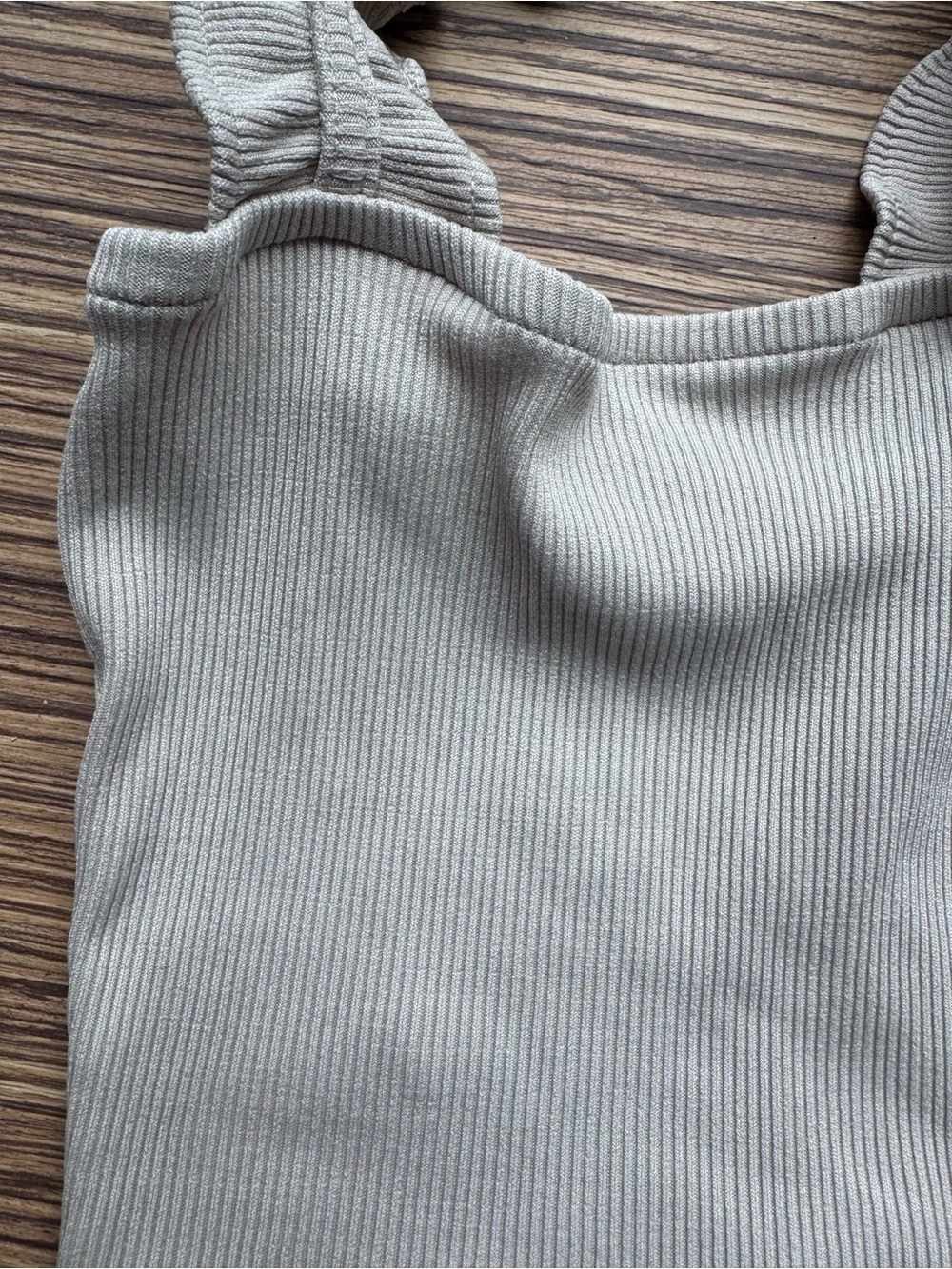 Beige Ruffle Strap Ribbed Crop Top - Picture 2 of 3